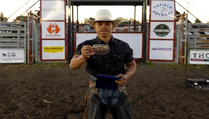 Gilmar Santana Wins Touring Pro Division Event in Tofield, Alberta, Gaining Crucial Ground in the Race for the 2026 PBR Canada Championship